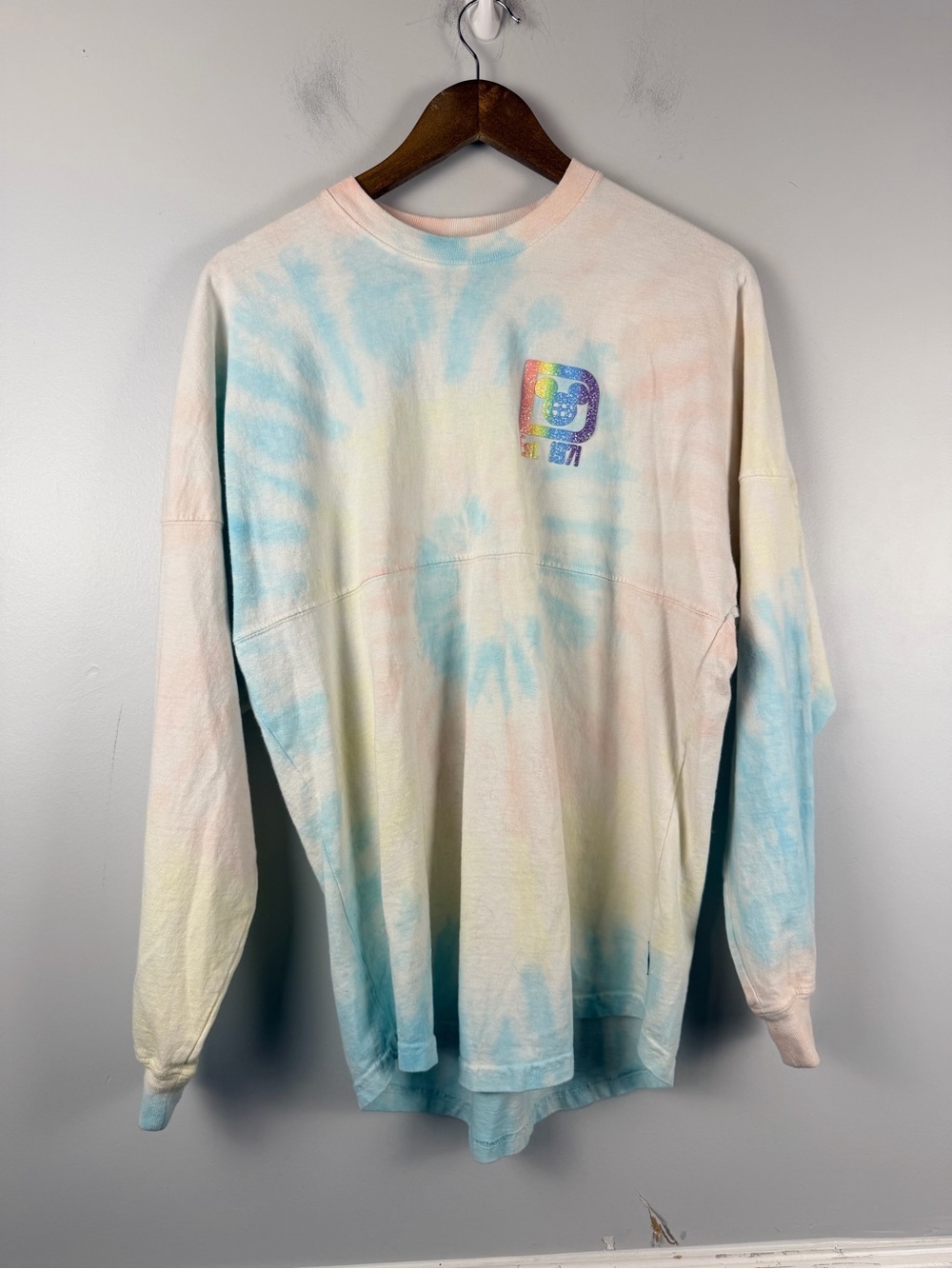Disney World 2019 Cotton Candy Tie Dye Spirit Jersey Shirt Sz XS Puff Lettering